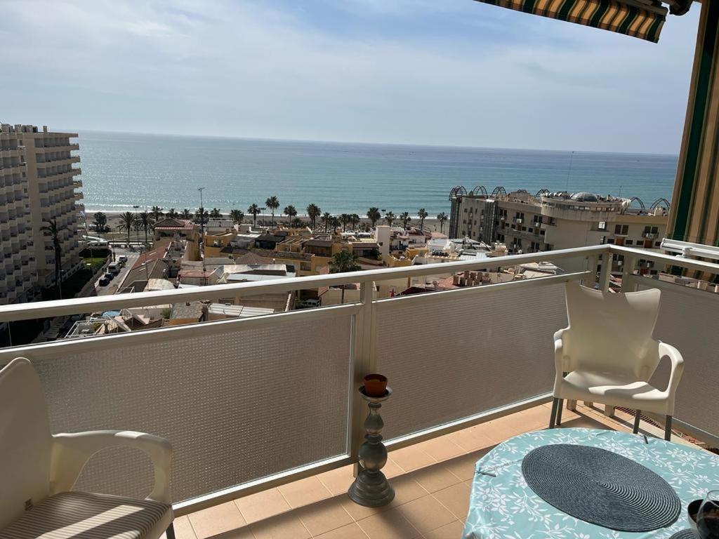 Panorama Apartment With Sea Views By Namaste Elite 托雷莫利诺斯 外观 照片
