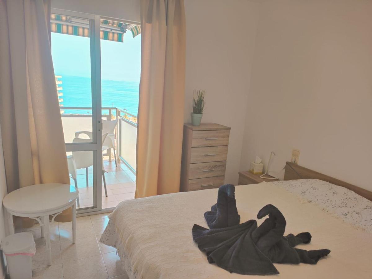 Panorama Apartment With Sea Views By Namaste Elite 托雷莫利诺斯 外观 照片